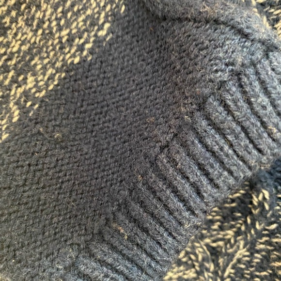 Cute H&M sweater size 1.5-2yrs - Picture 10 of 10